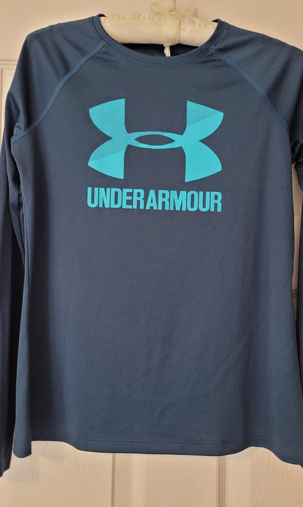 Under Armour Top